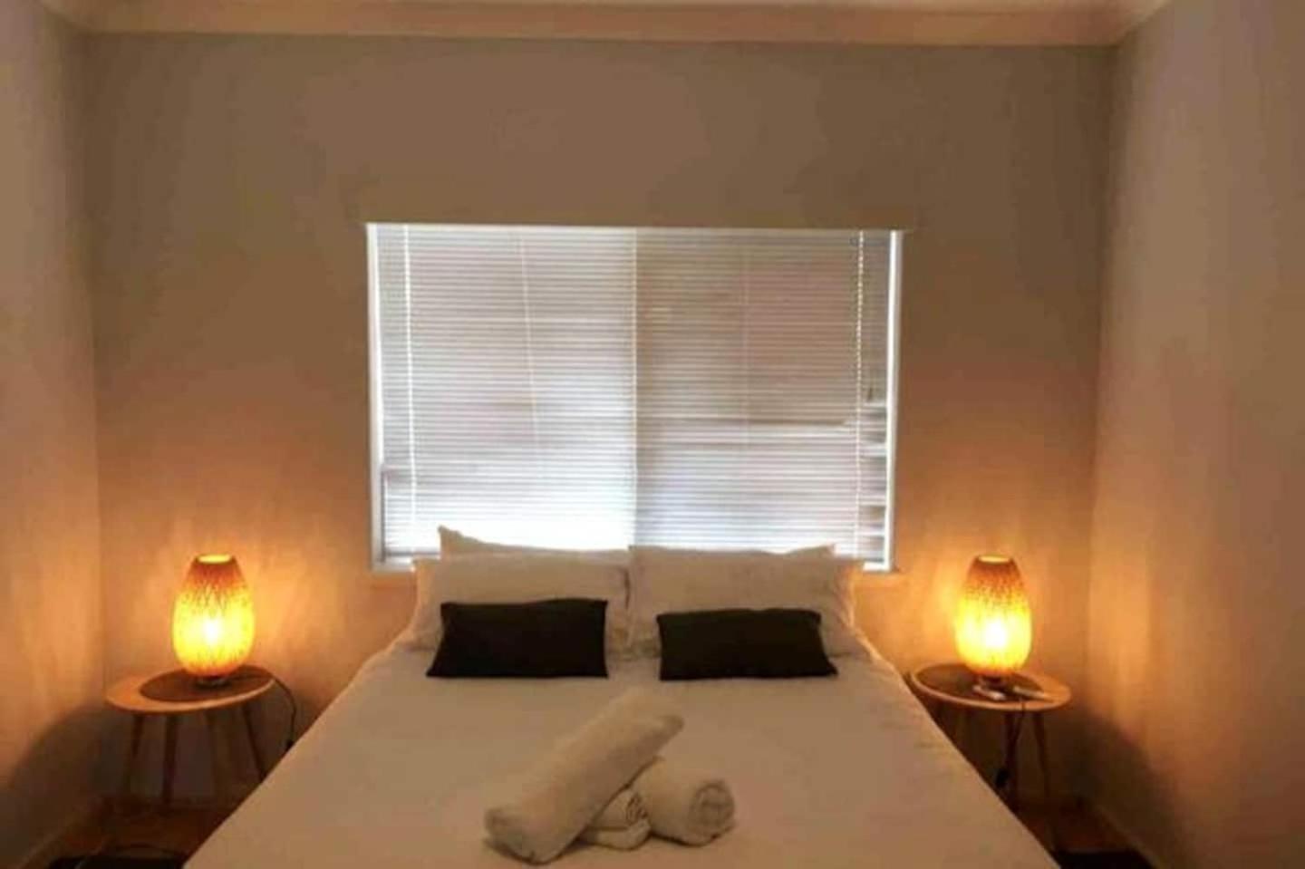 Acacia Holiday Or Business Stay - Quiet Location Perth Exterior foto